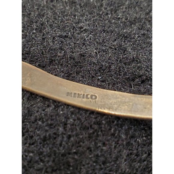 vintage silver bangle bracelet , handmade in Mexico - Eternity Setting E… - Picture 5 of 9